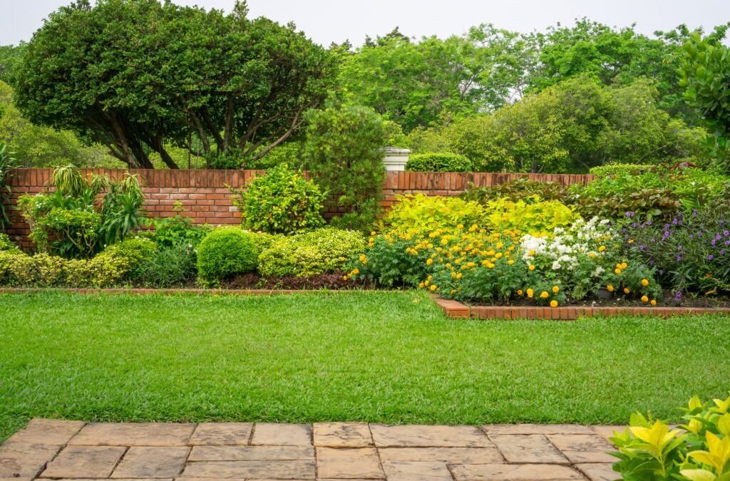 Lawn Maintenance is Hands-Down The Heart of Your Landscape